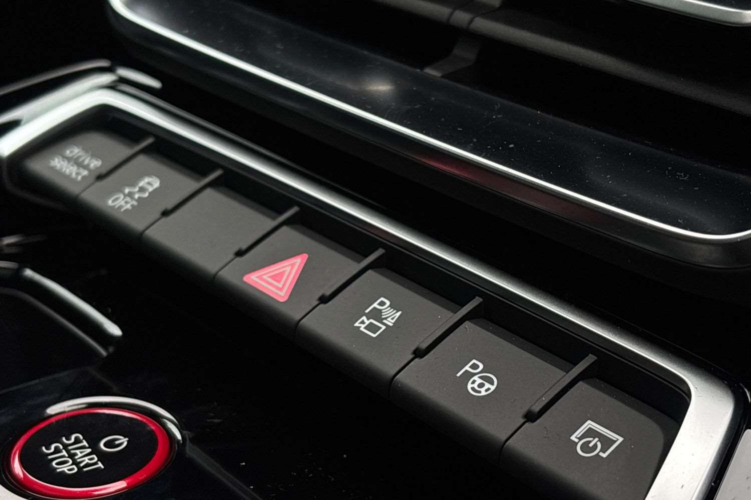 Used Audi e-tron GT 2025 for sale - 76718290: Photo 31