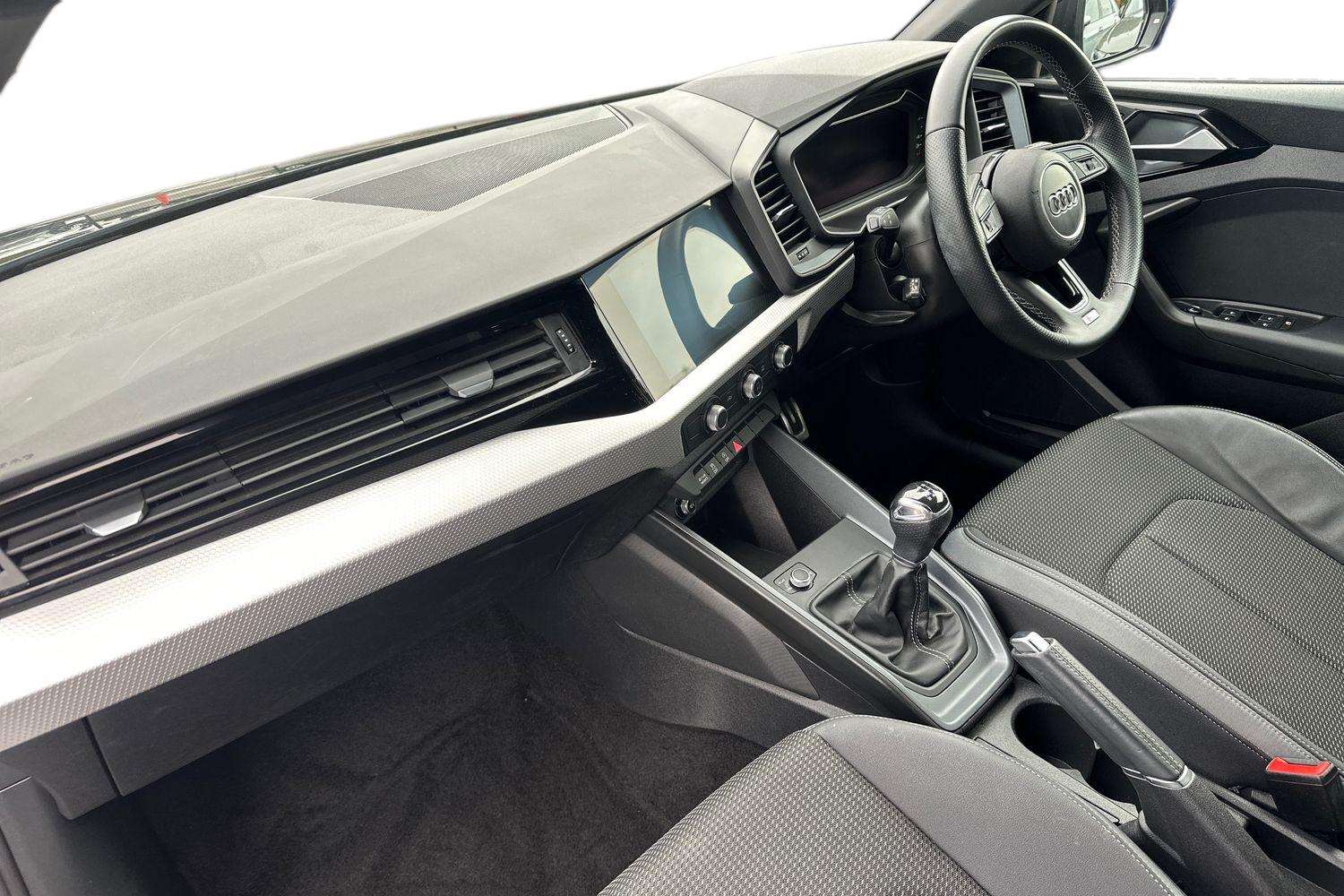 Used Audi A1 2022 for sale - 76192023: Photo 2