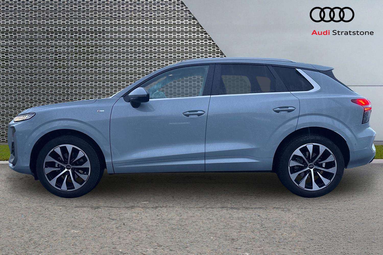 Used Audi Q3 2025 for sale - 77076463: Photo 8