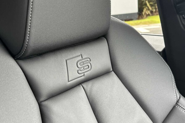 Used Audi Q4 e-tron 2025 for sale - 75434983: Photo 15