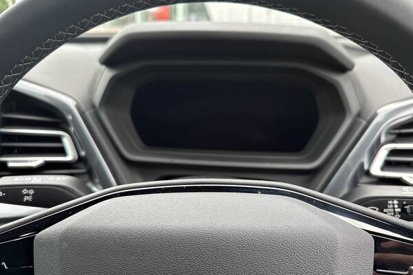 Used Audi Q4 e-tron 2025 for sale - 75434983: Photo 17