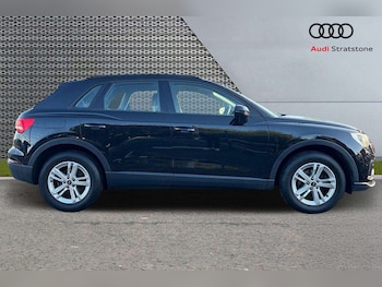 Used Audi Q3 2022 for sale - 76087973: Photo