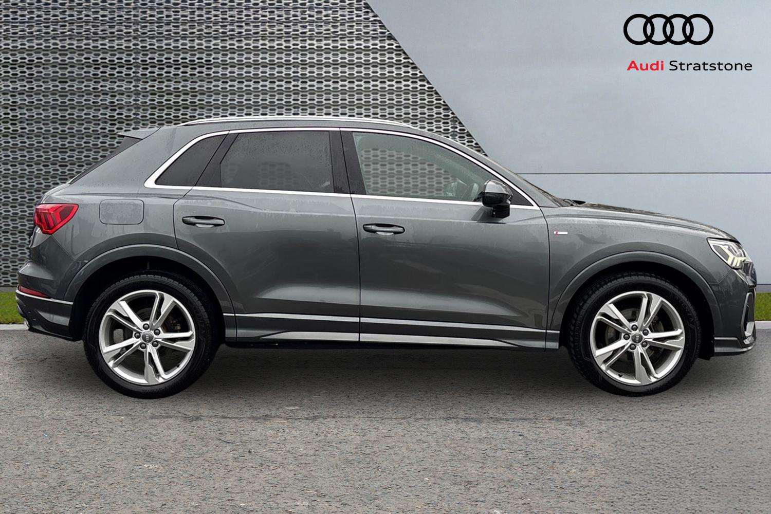 Used Audi Q3 2020 for sale - 77361415: Photo 4