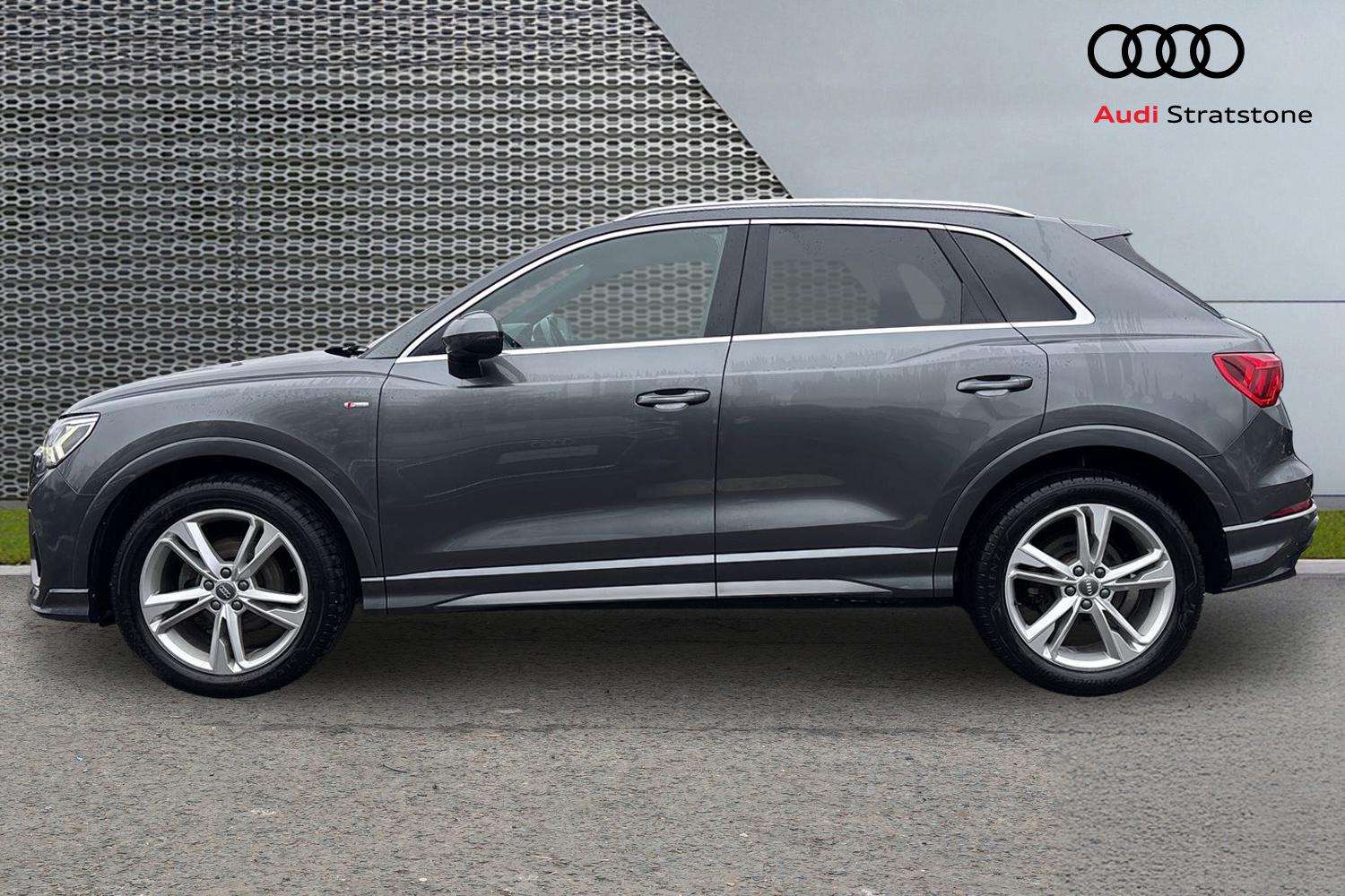 Used Audi Q3 2020 for sale - 77361415: Photo 8
