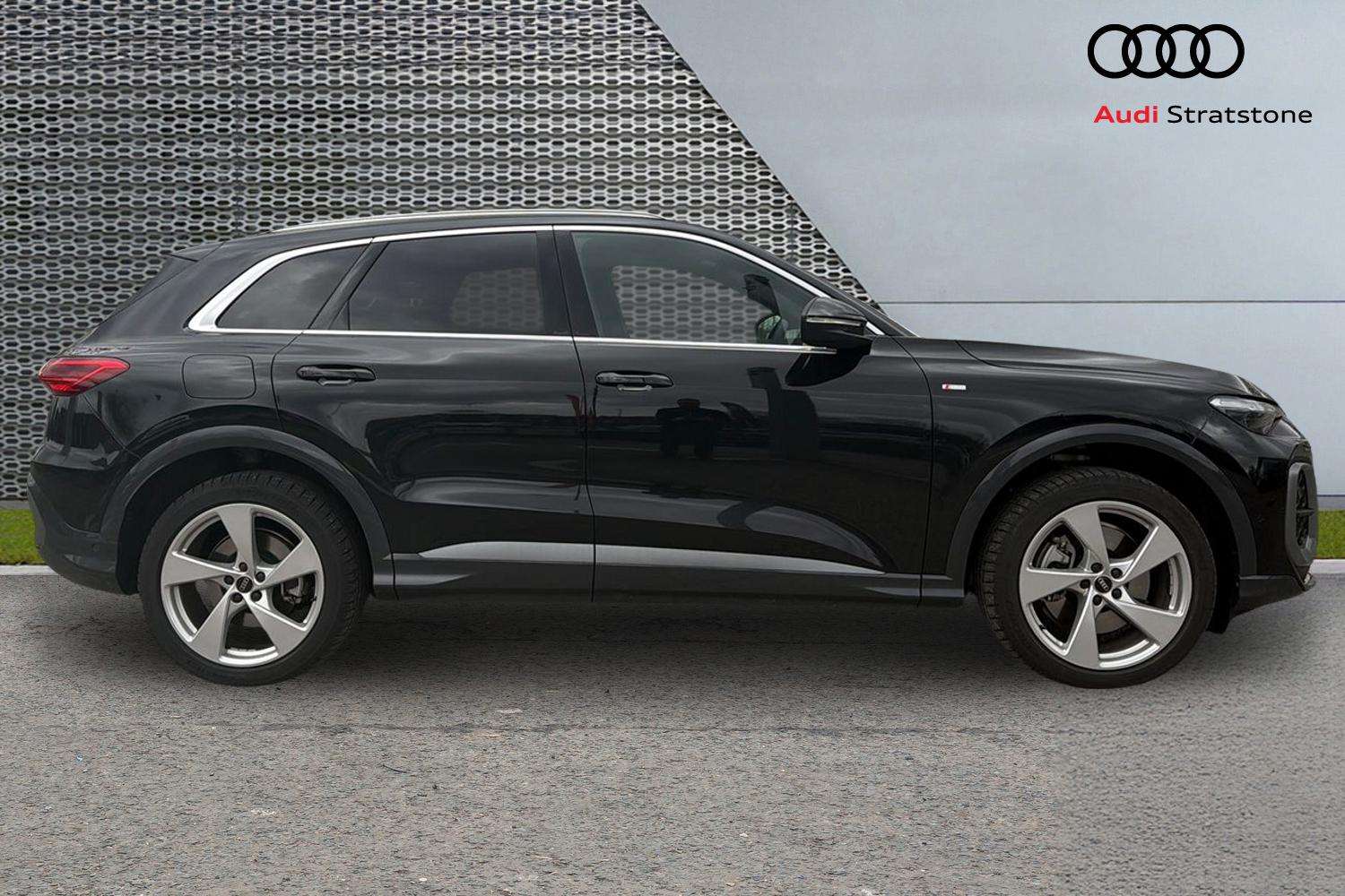 Used Audi Q5 2025 for sale - 78137583: Photo 4