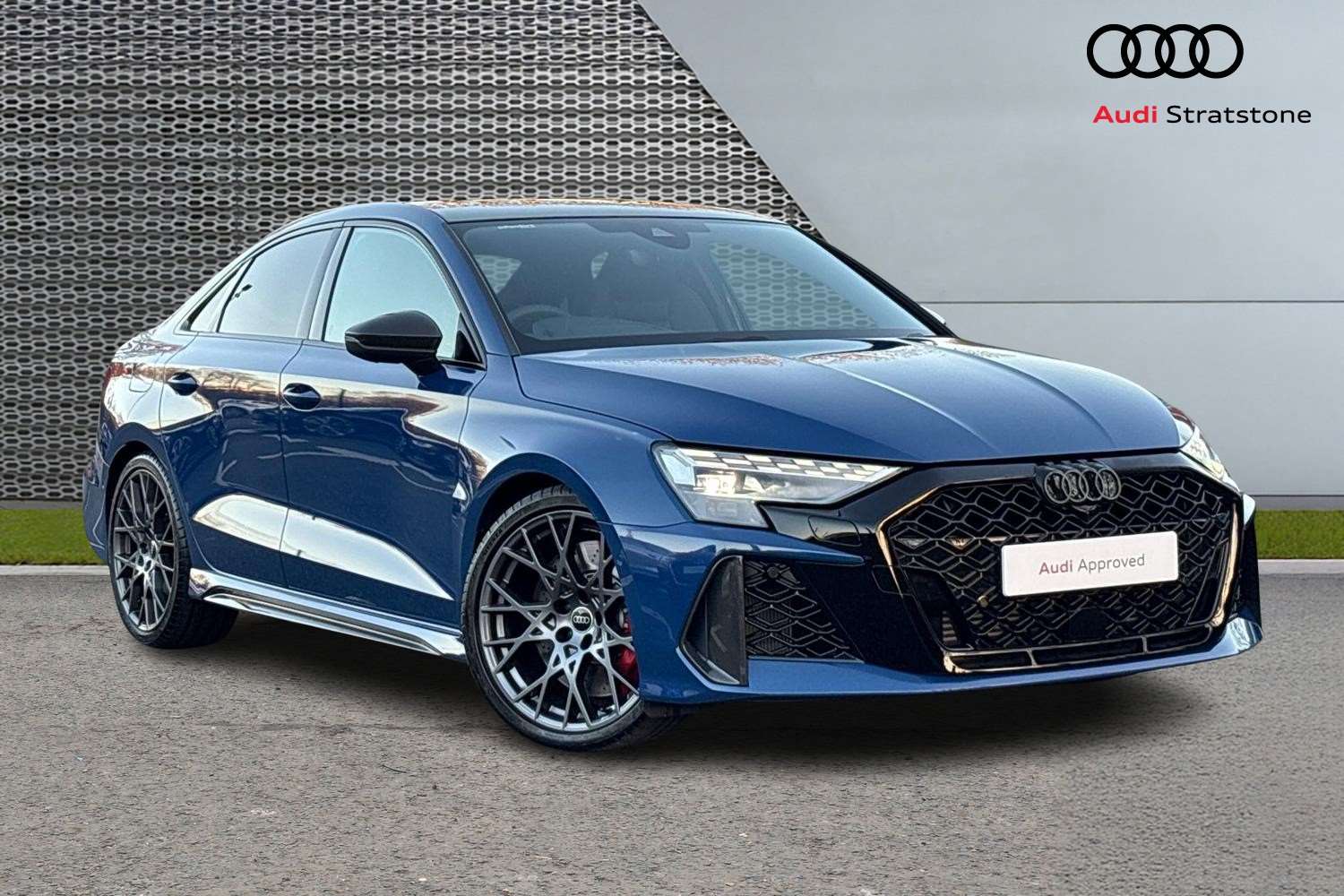 Used Audi RS3 2025 for sale - 76610567: Photo 1
