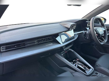 Used Audi RS3 2025 for sale - 76610567: Photo