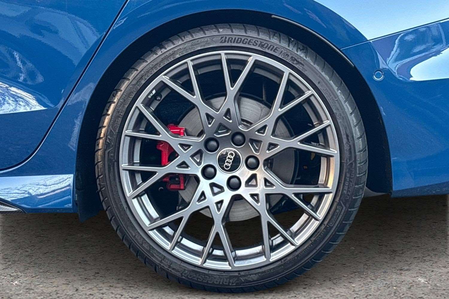 Used Audi RS3 2025 for sale - 76610567: Photo 5