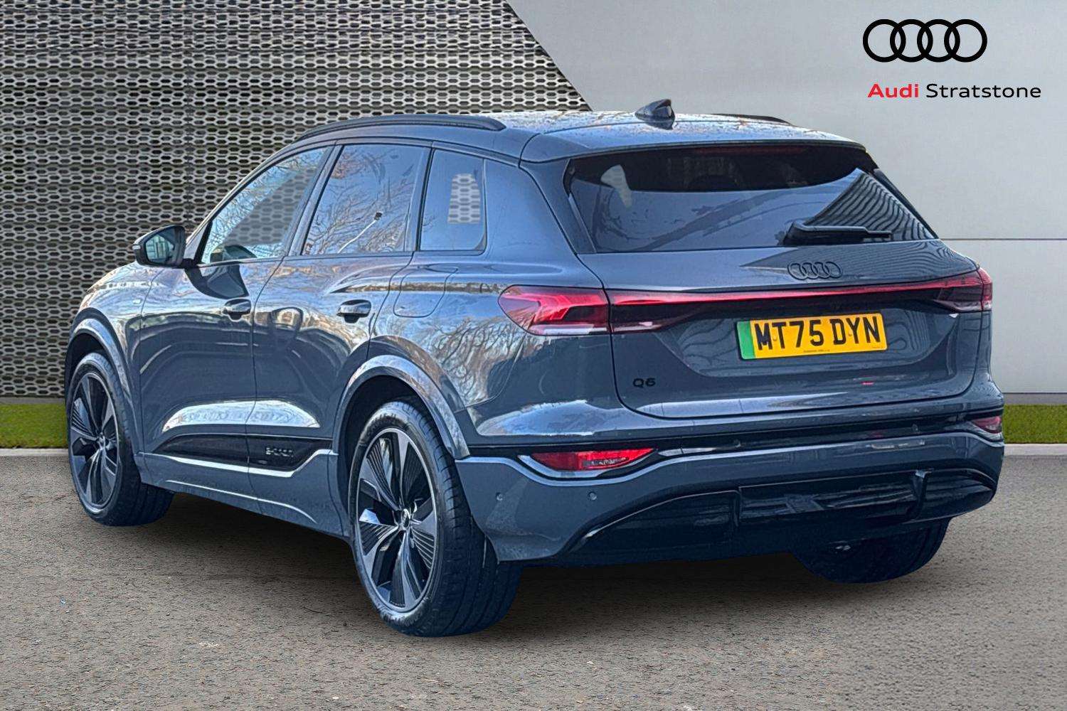 Used Audi Q6 e-tron 2025 for sale - 78077109: Photo 3