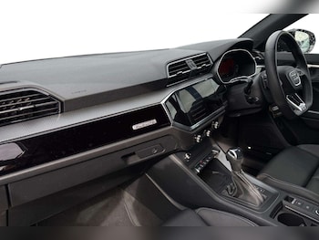Used Audi Q3 2025 for sale - 79415192: Photo