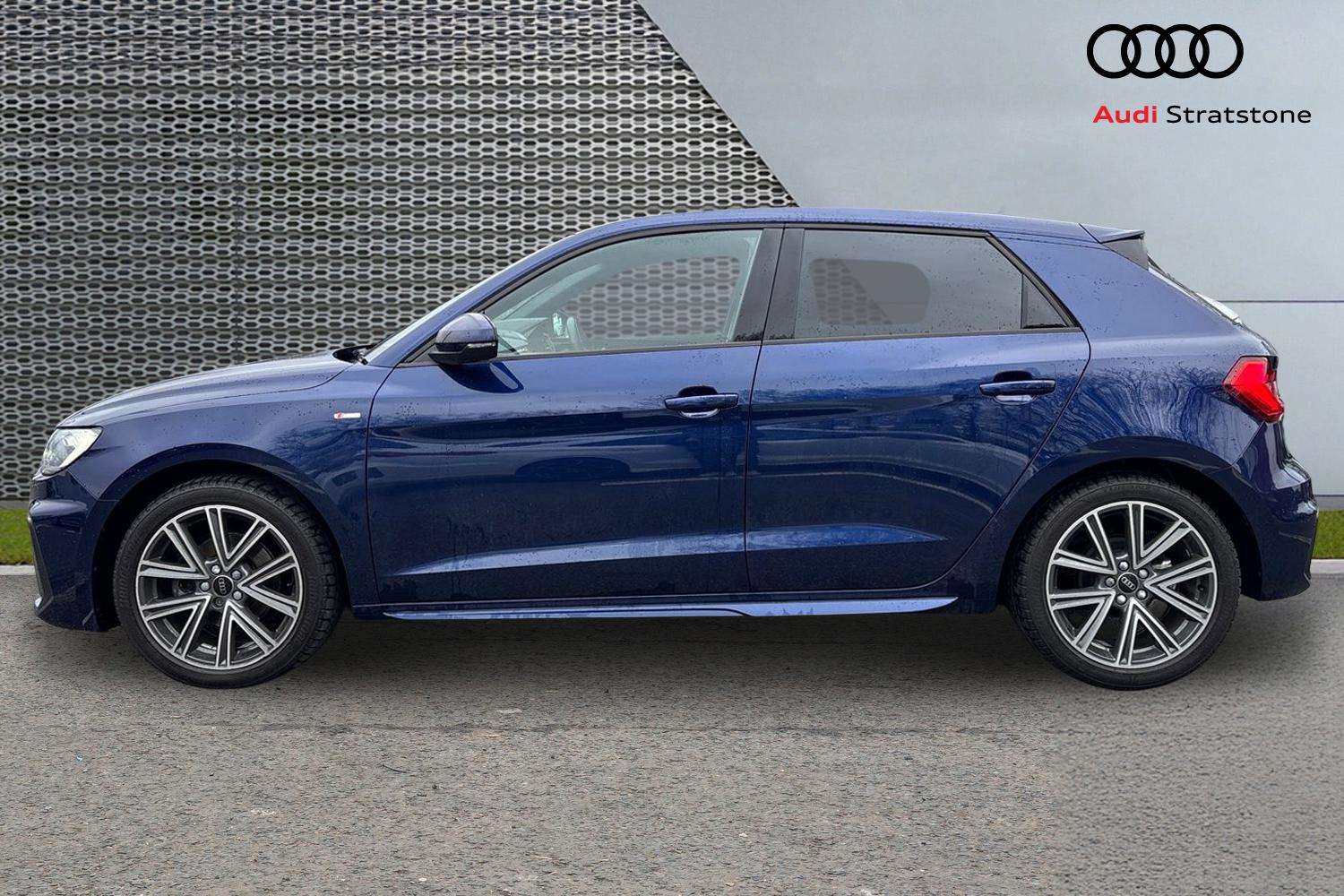 Used Audi A1 2024 for sale - 77810819: Photo 8