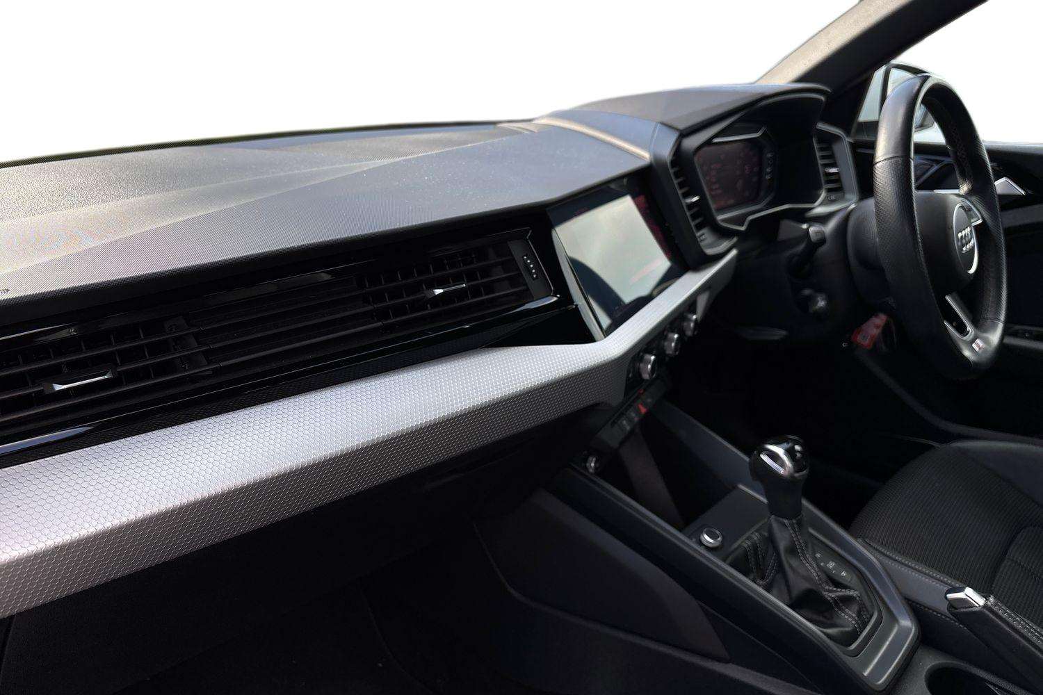 Used Audi A1 2021 for sale - 78052379: Photo 2