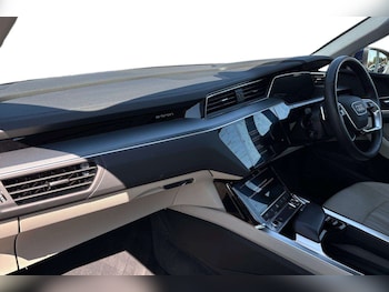 Used Audi e-tron 2022 for sale - 79161350: Photo