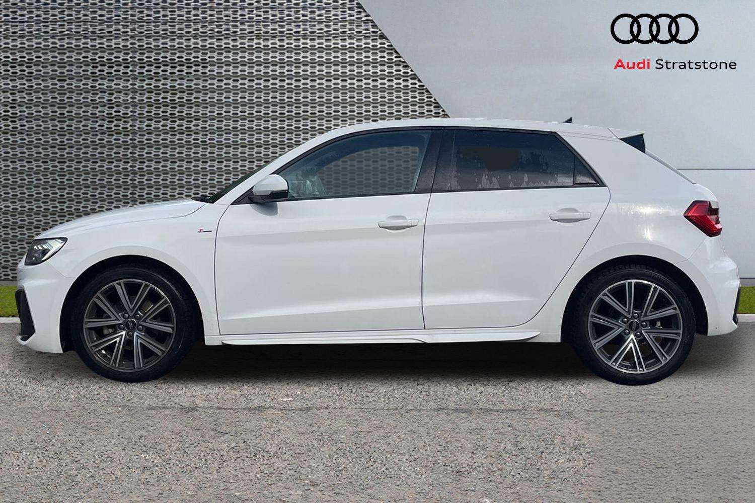 Used Audi A1 2023 for sale - 77257395: Photo 8