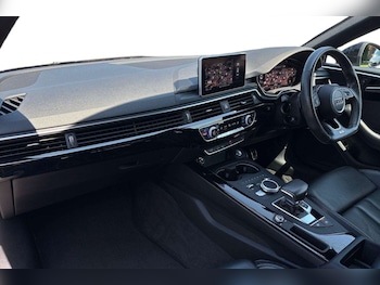 Used Audi A5 2019 for sale - 79161123: Photo
