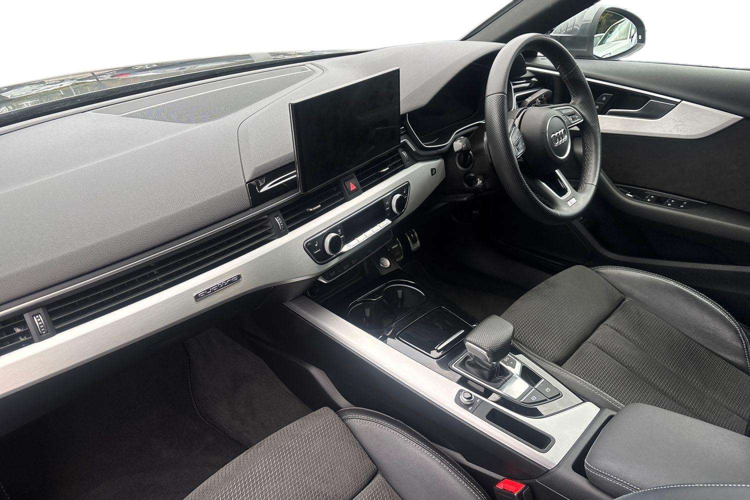 Used Audi A4 2020 for sale - 76329304: Photo 2