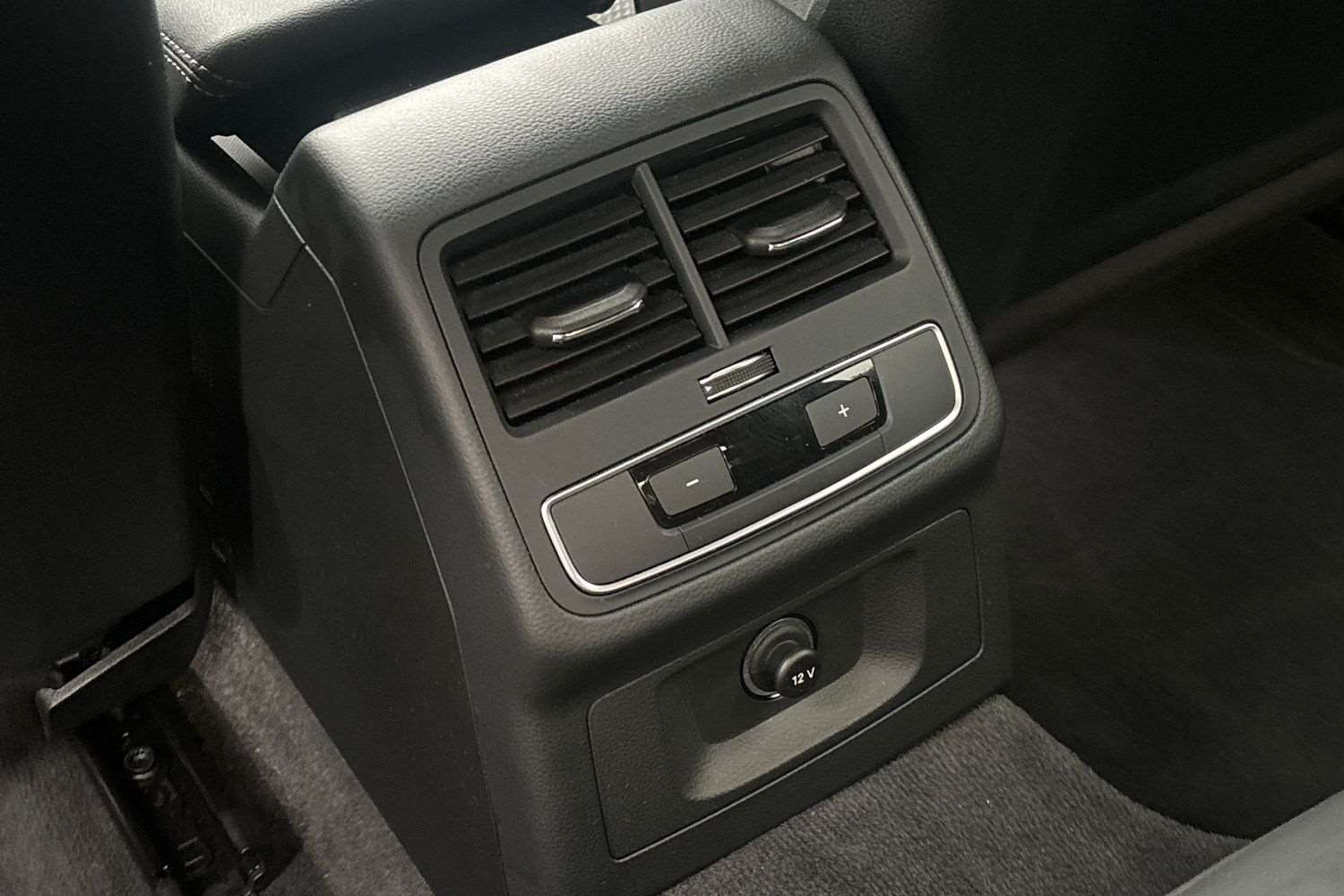Used Audi A4 2020 for sale - 76329304: Photo 23