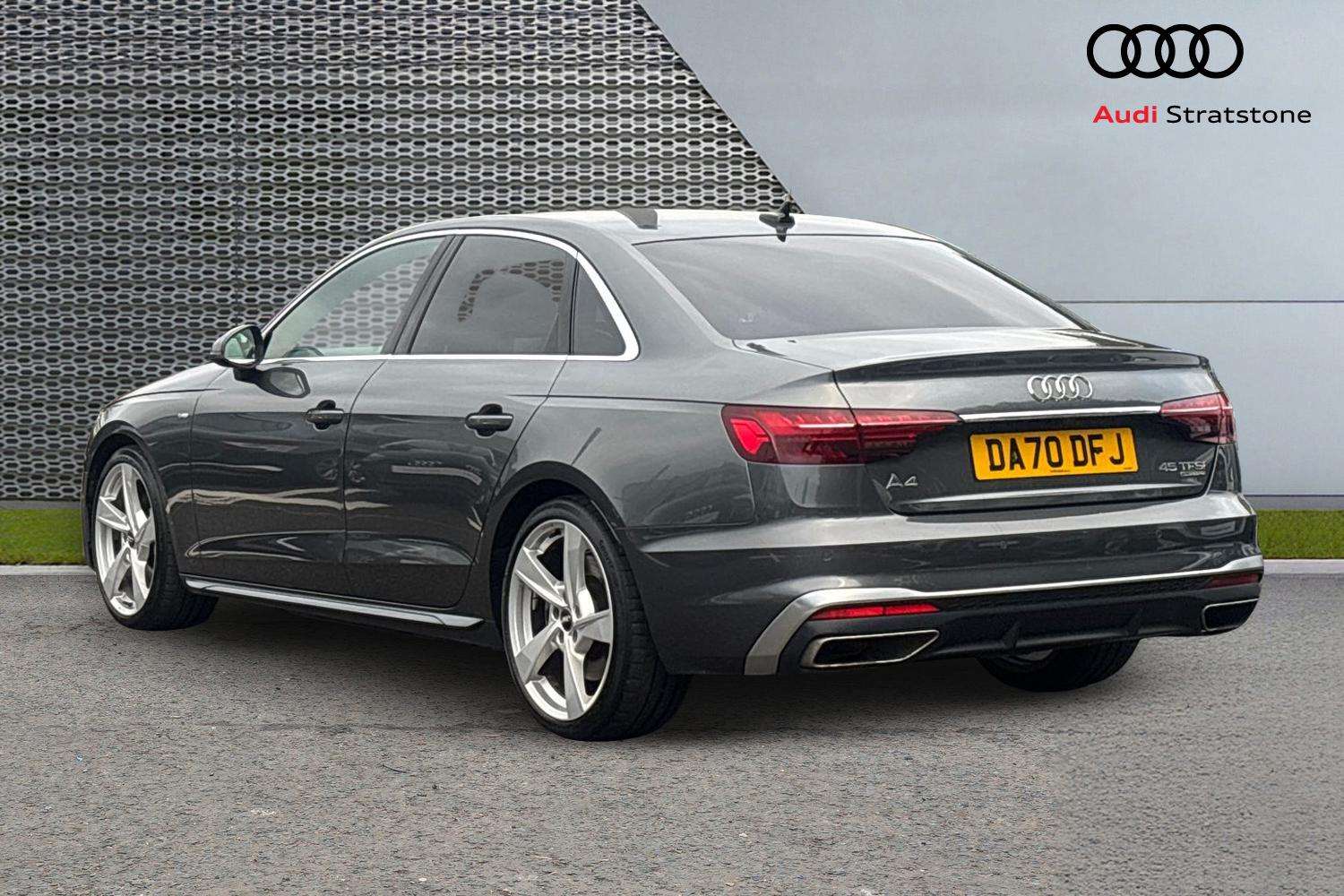 Used Audi A4 2020 for sale - 76329304: Photo 3