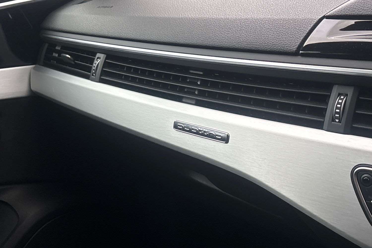 Used Audi A4 2020 for sale - 76329304: Photo 33