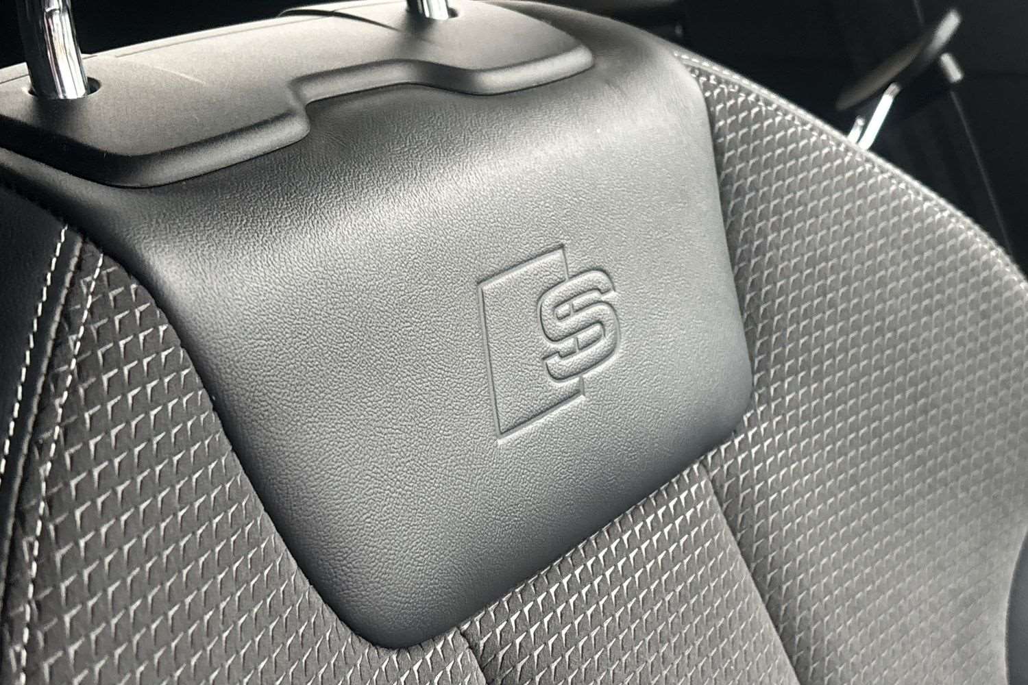 Used Audi A4 2020 for sale - 76329304: Photo 35