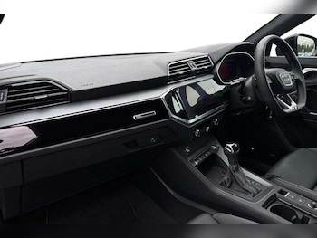 Used Audi Q3 2024 for sale - 75818859: Photo