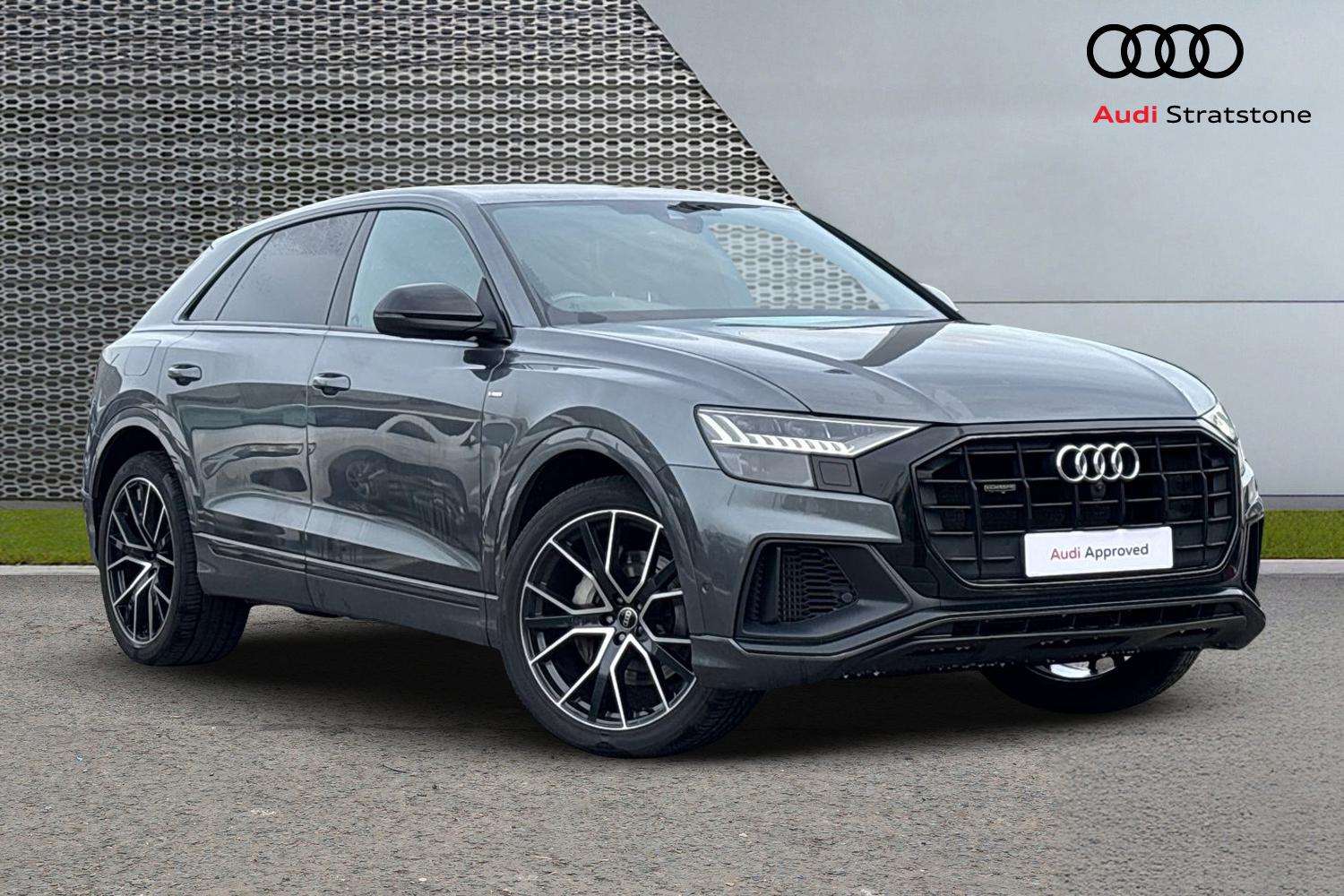 Used Audi Q8 2023 for sale - 76113439: Photo 1