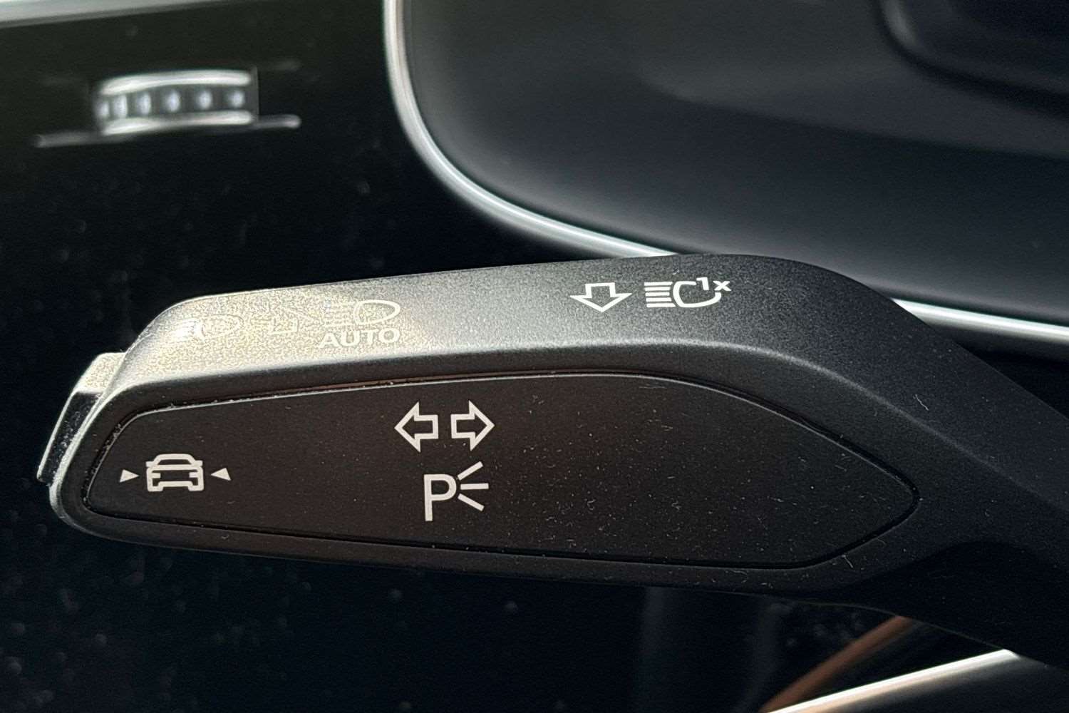 Used Audi Q8 2023 for sale - 76113439: Photo 28