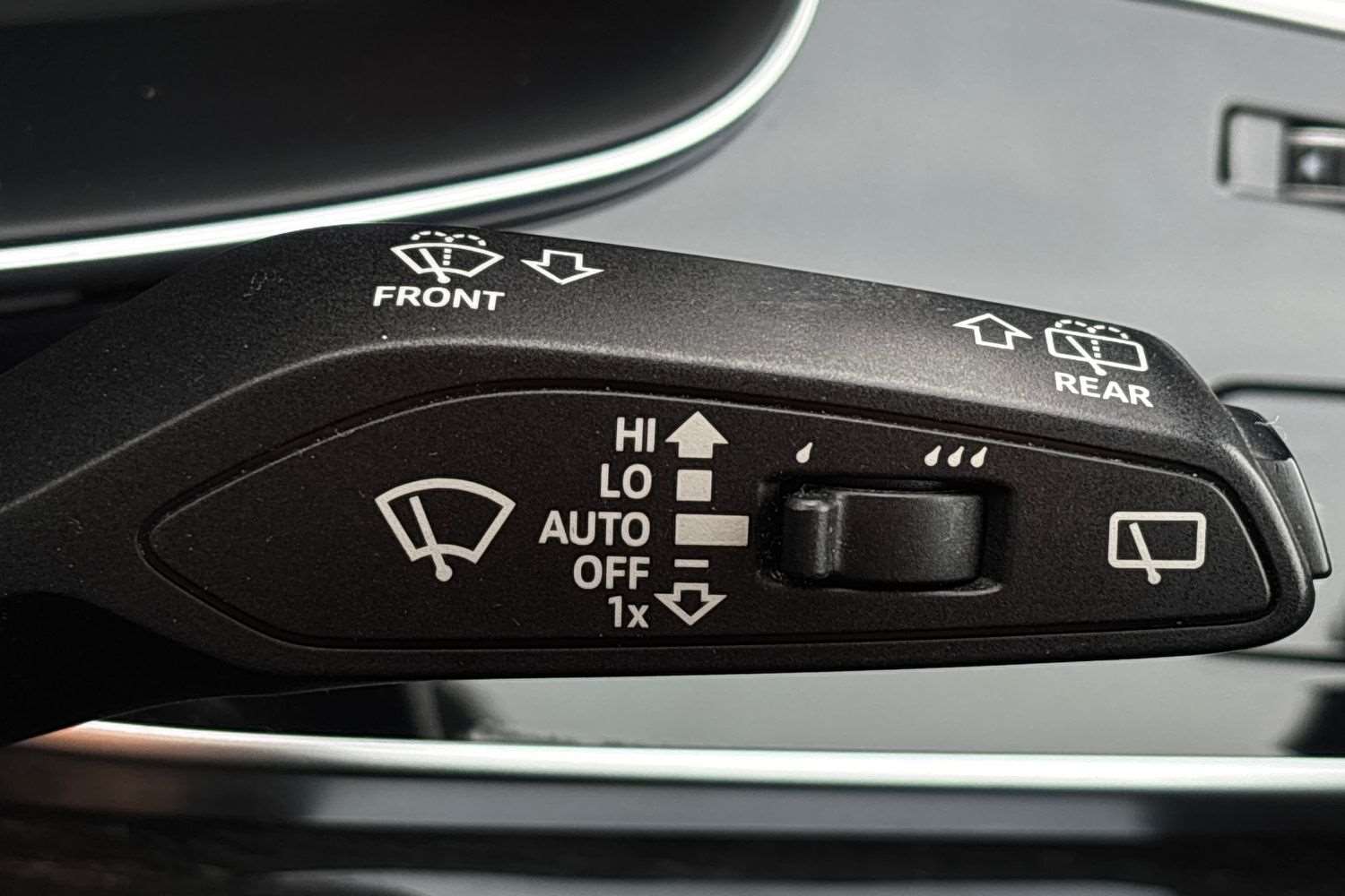 Used Audi Q8 2023 for sale - 76113439: Photo 29