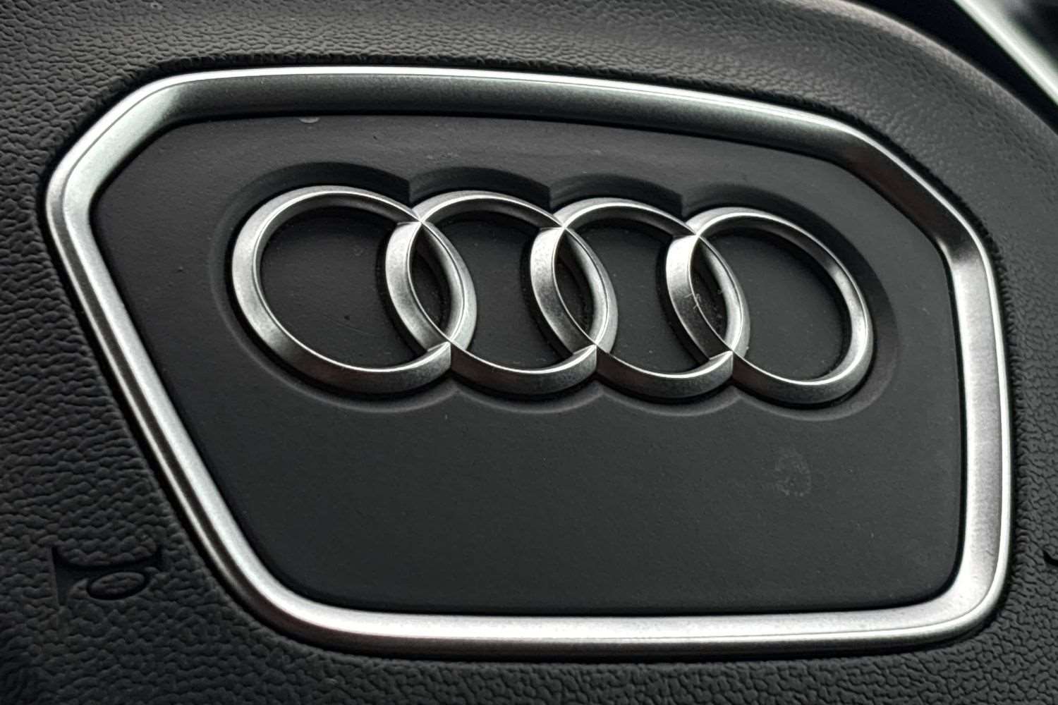 Used Audi Q3 for sale - 76929002: Photo 12