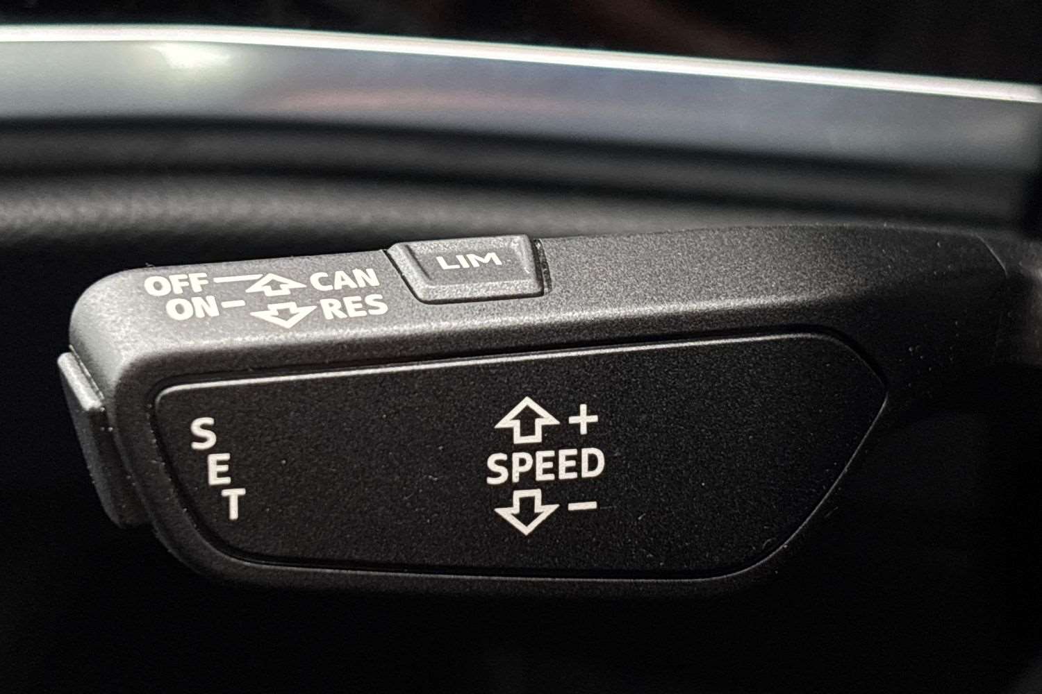 Used Audi Q3 for sale - 76929002: Photo 25