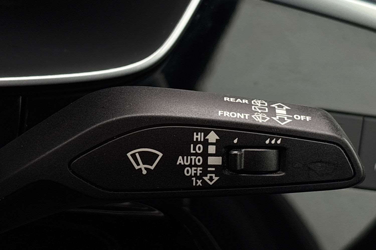 Used Audi Q3 for sale - 76929002: Photo 27