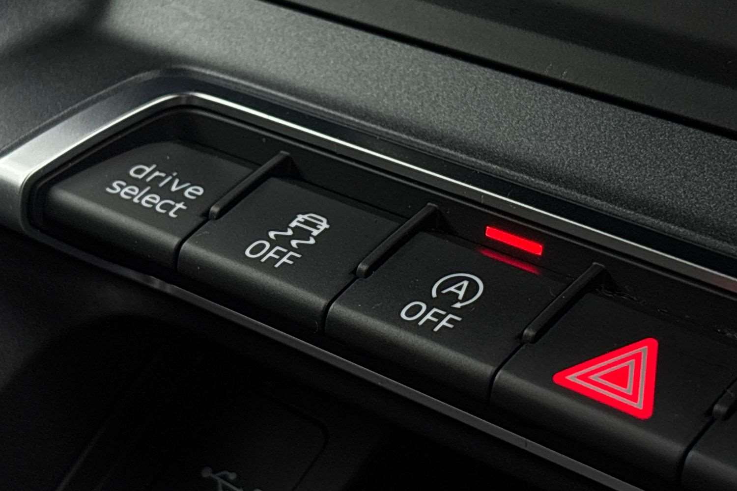 Used Audi Q3 for sale - 76929002: Photo 31