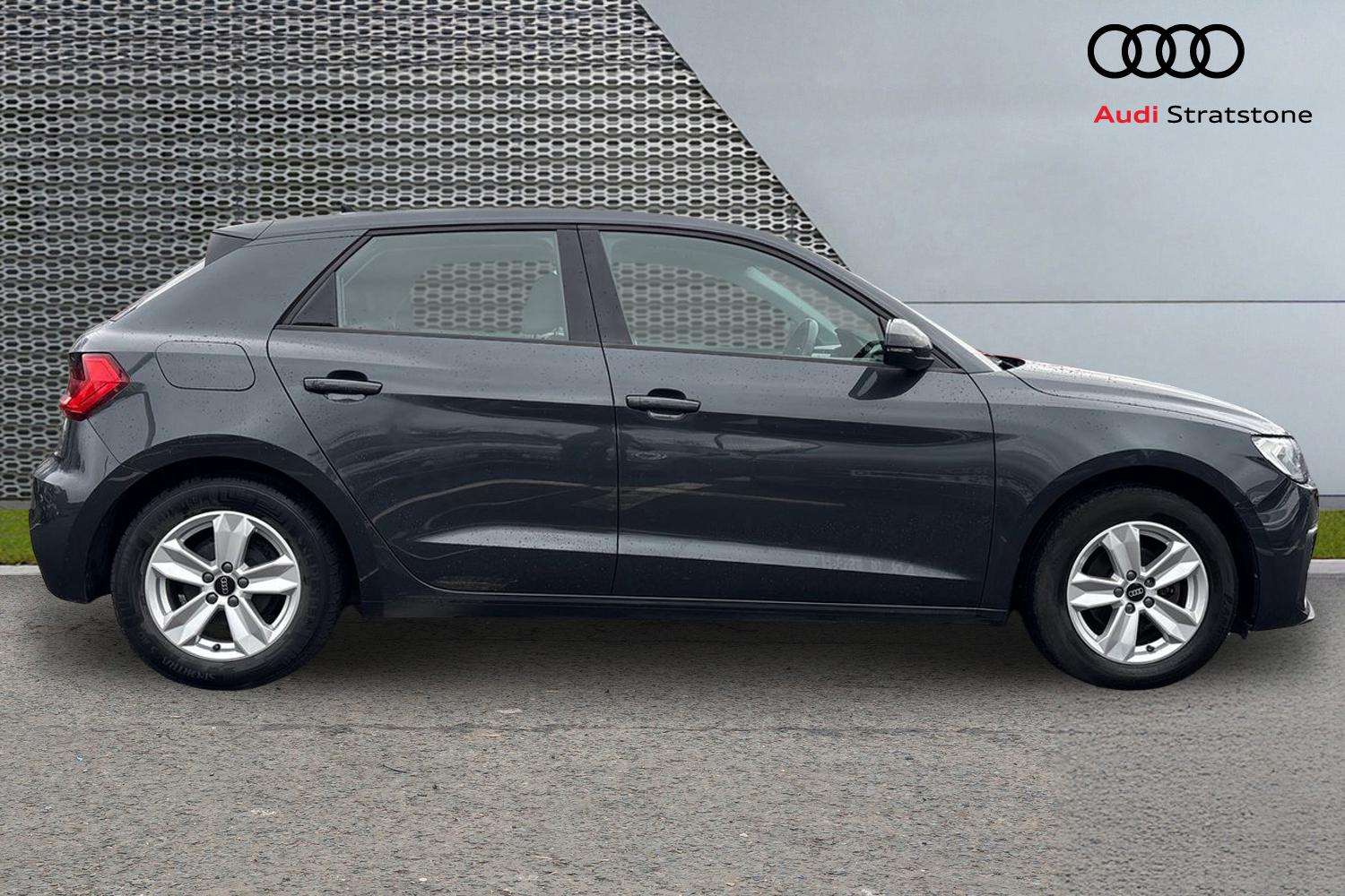 Used Audi A1 2022 for sale - 77361536: Photo 4