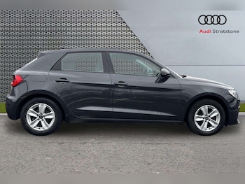 Used Audi A1 2022 for sale - 77361536: Photo