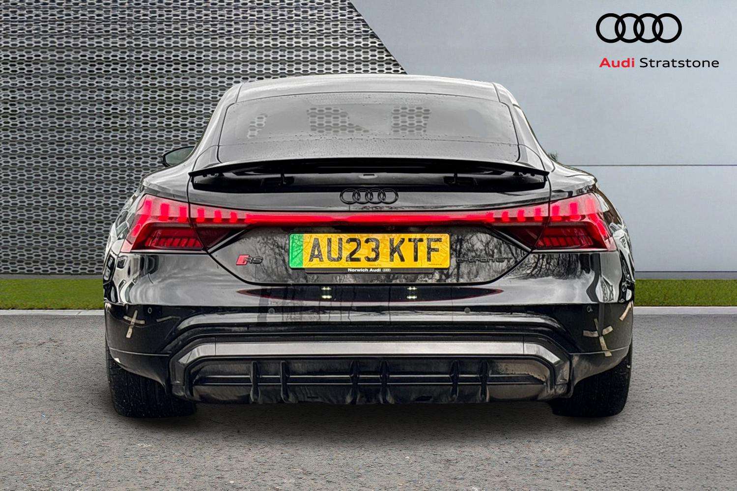 Used Audi RS e-tron GT 2023 for sale - 77308274: Photo 7