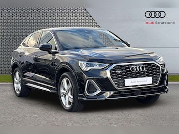 Used Audi Q3 2023 for sale - 76575969: Photo