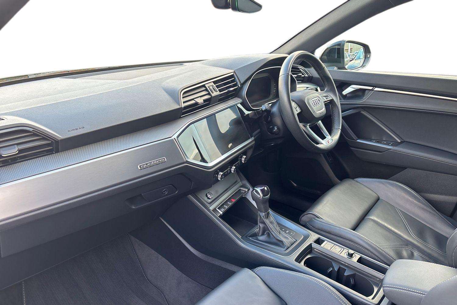 Used Audi Q3 2023 for sale - 76575969: Photo 2