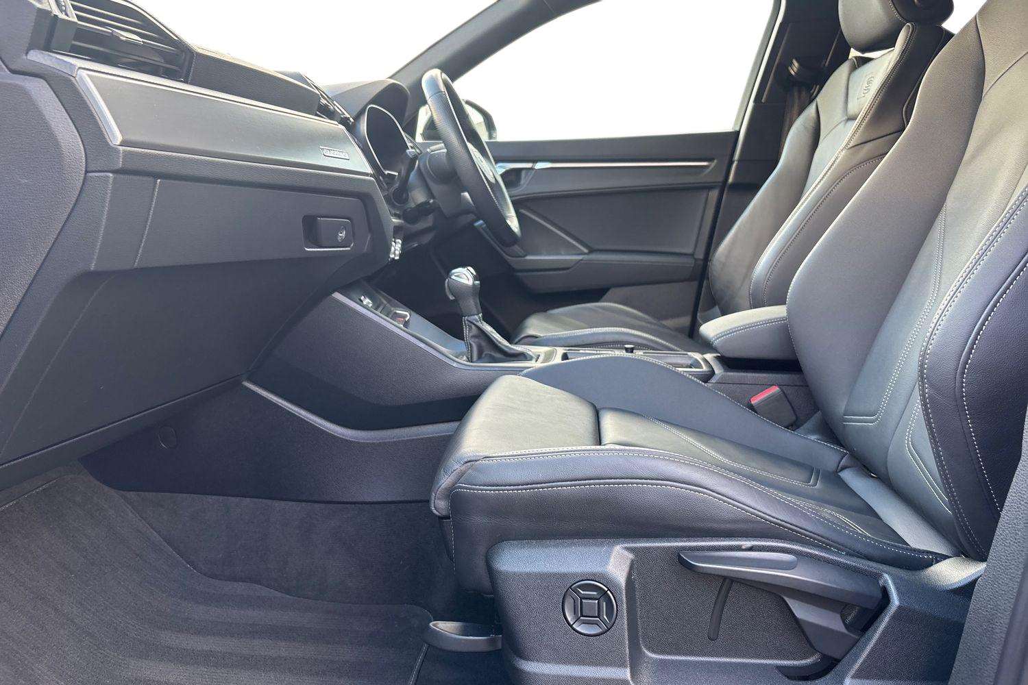 Used Audi Q3 2023 for sale - 76575969: Photo 21