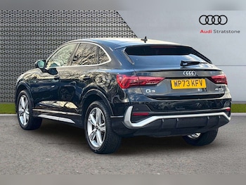 Used Audi Q3 2023 for sale - 76575969: Photo