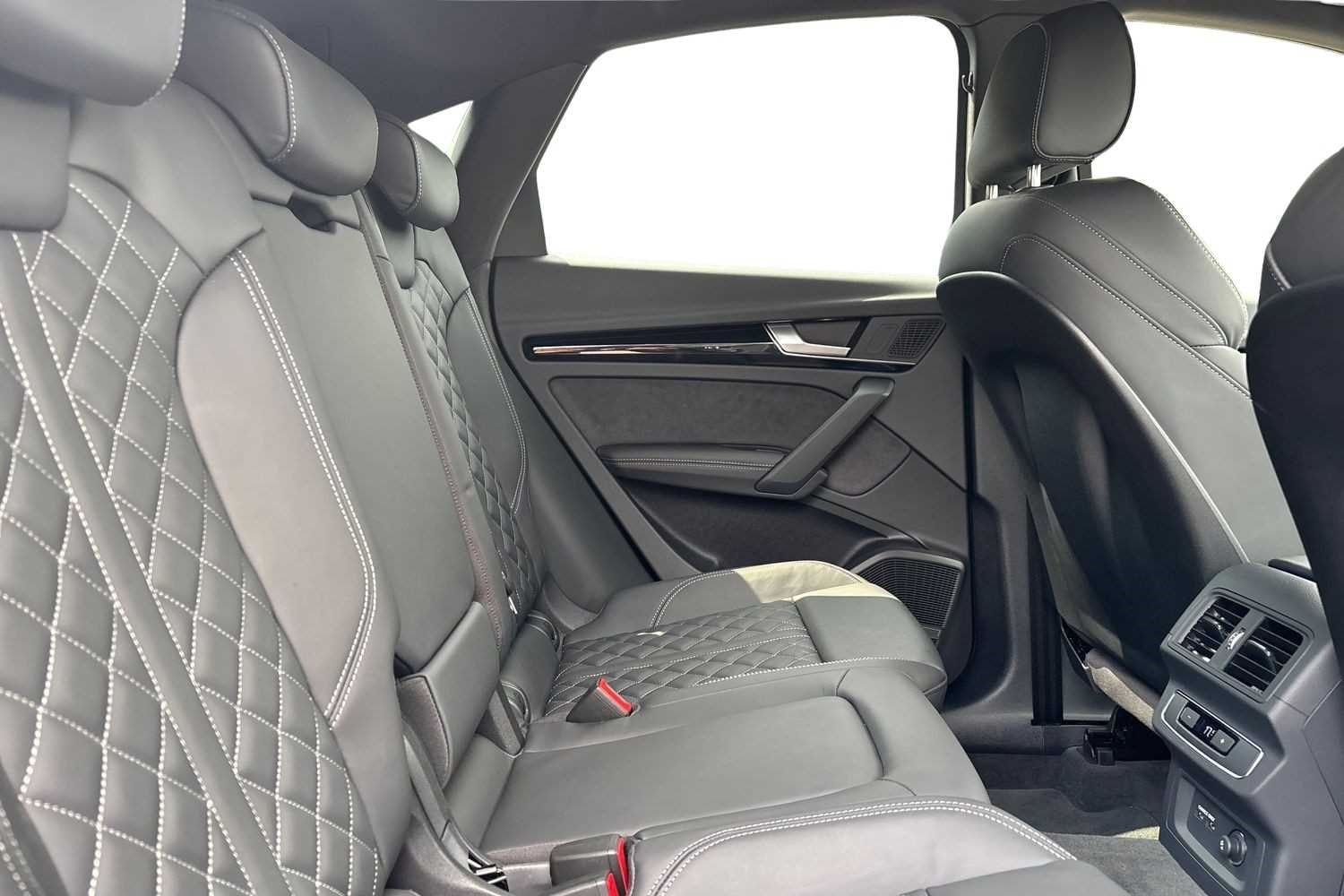 2025 Audi Q5 SQ5 TDI Quattro Black Edition 5dr Tiptronic SUV Diesel Automatic - Picture 10 of 24