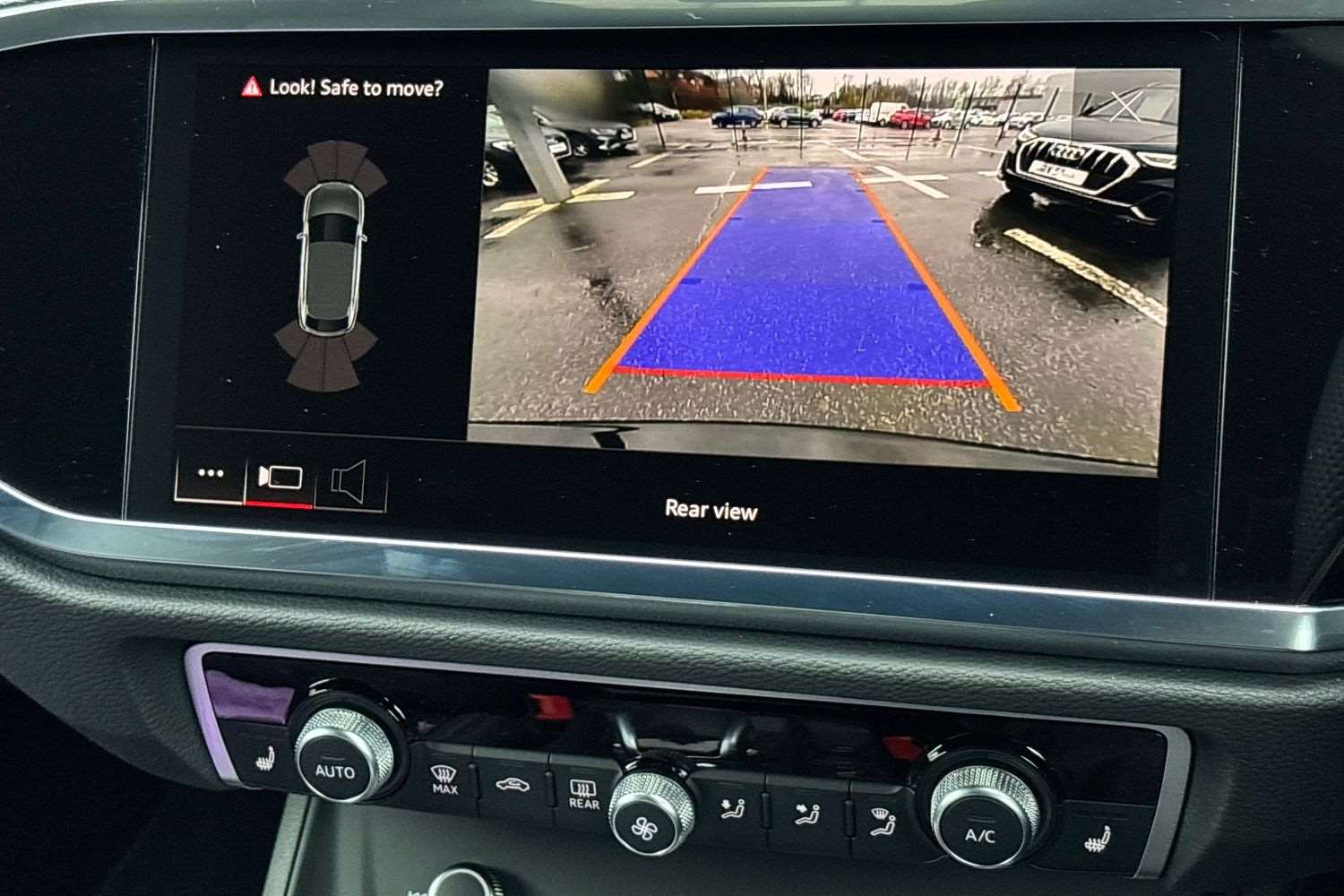 Used Audi Q3 2025 for sale - 76902434: Photo 28