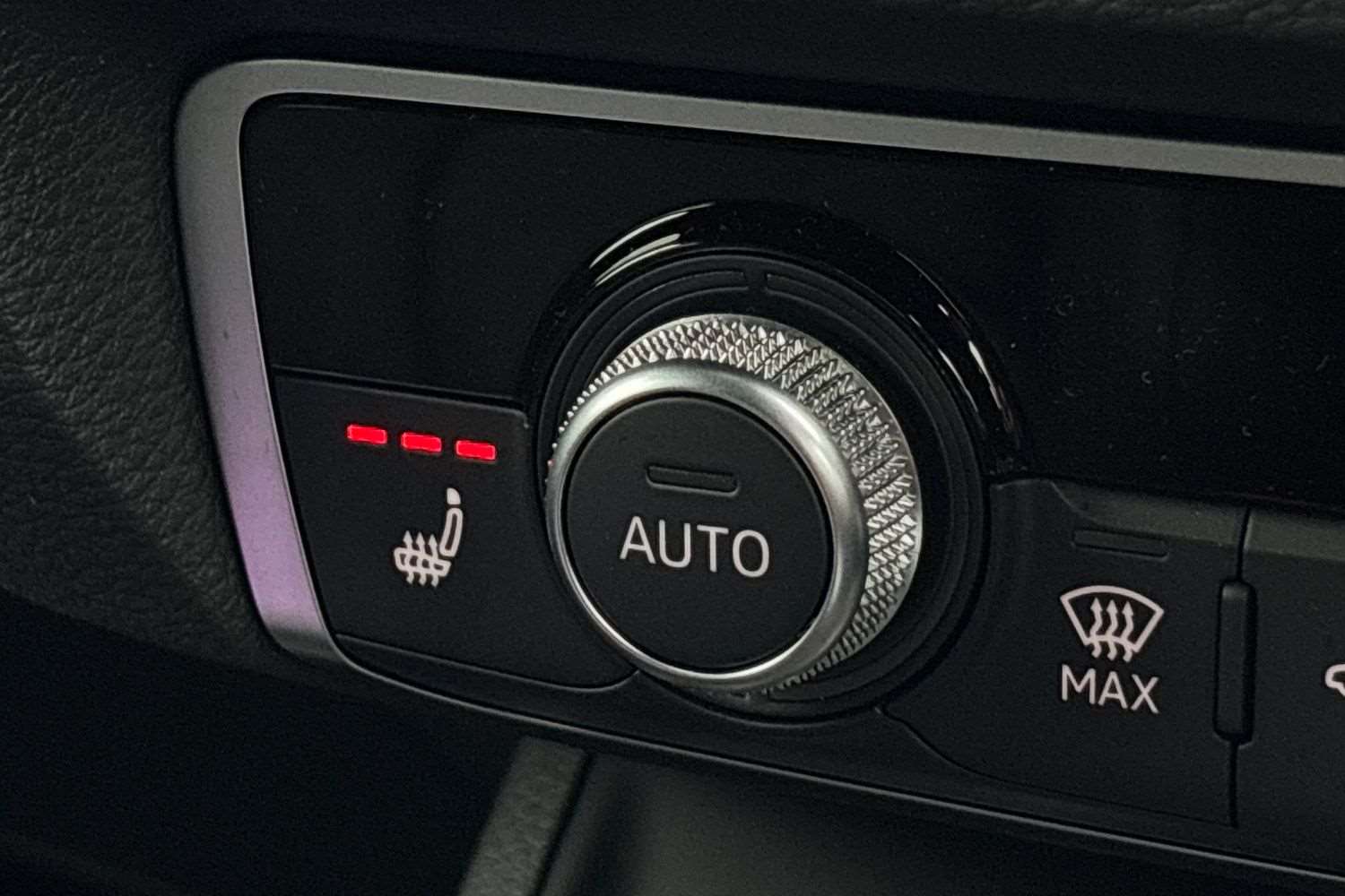 Used Audi Q3 2025 for sale - 76902434: Photo 30