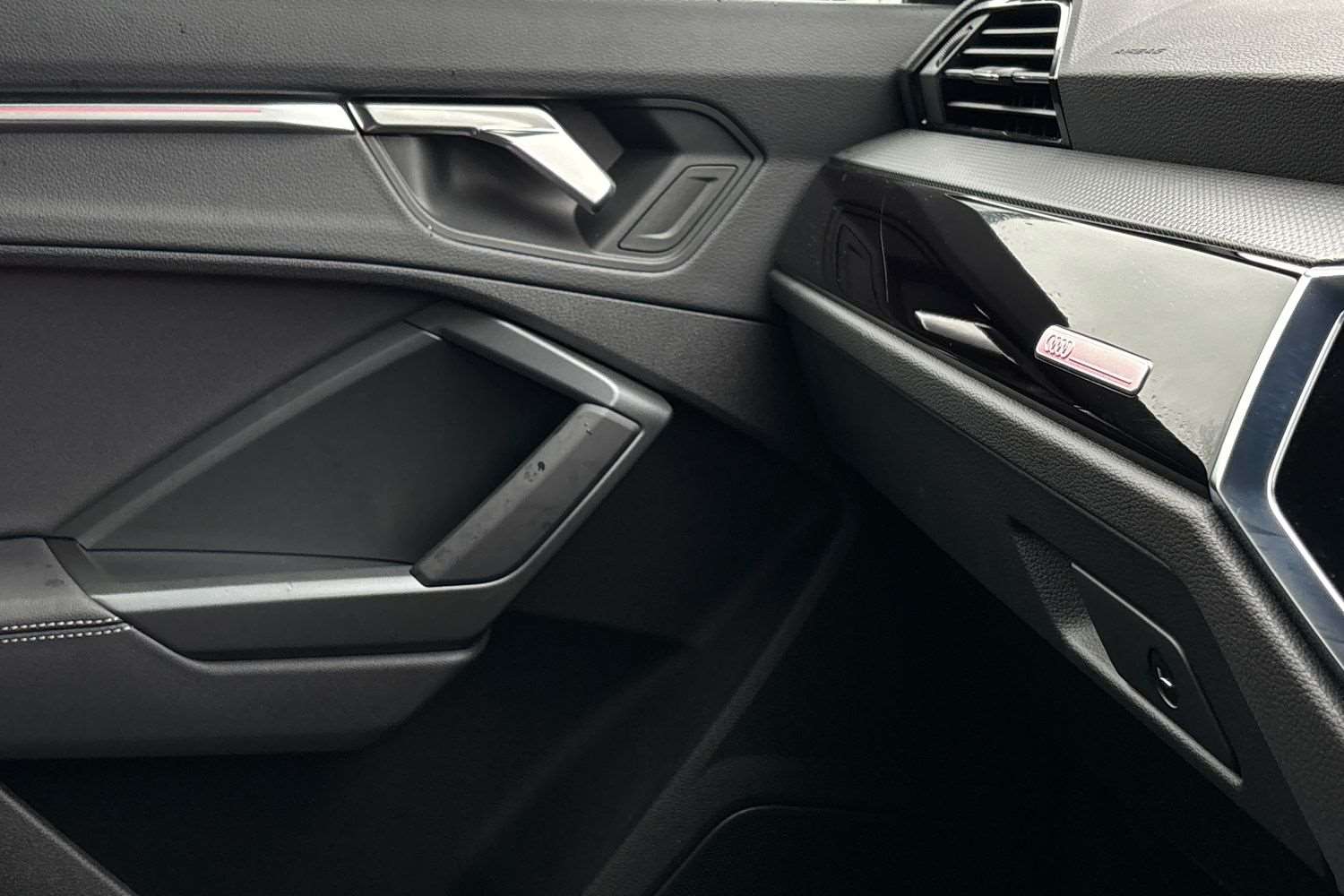 Used Audi Q3 2025 for sale - 76902434: Photo 35