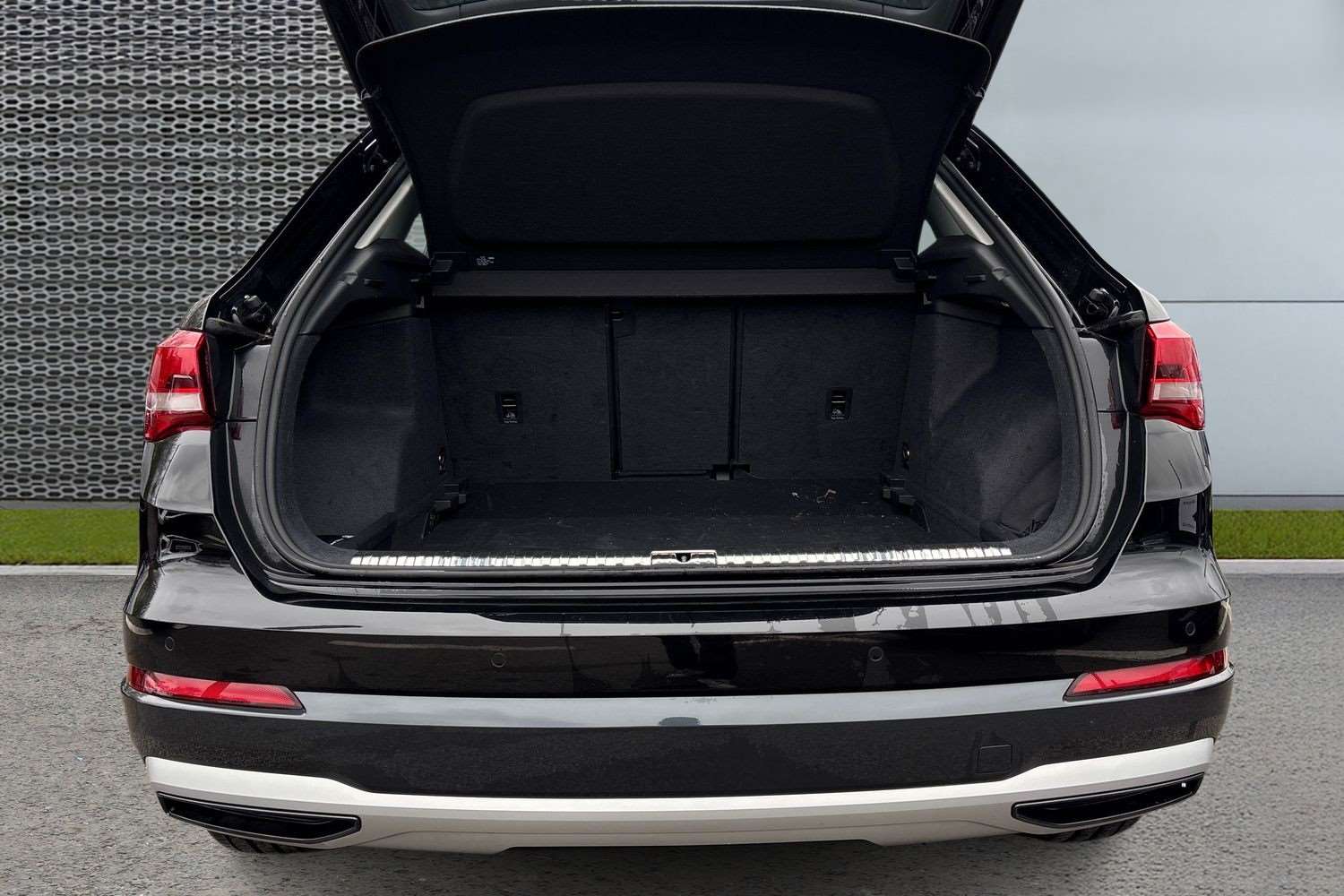 Used Audi Q3 2024 for sale - 78104361: Photo 13