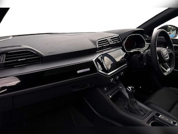 Used Audi Q3 2025 for sale - 79078820: Photo