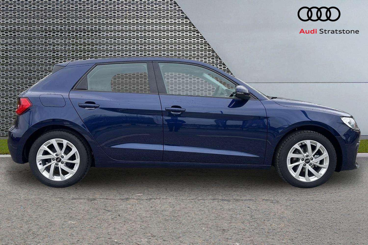 Used Audi A1 2025 for sale - 76774242: Photo 4