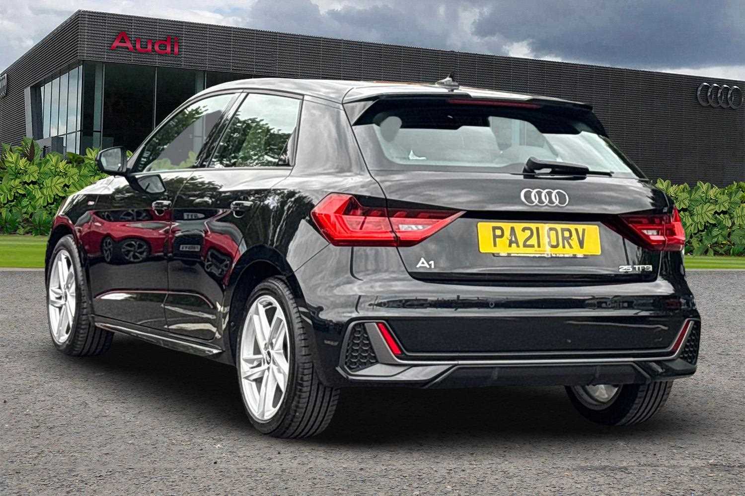 Used Audi A1 2021 for sale - 76636778: Photo 3