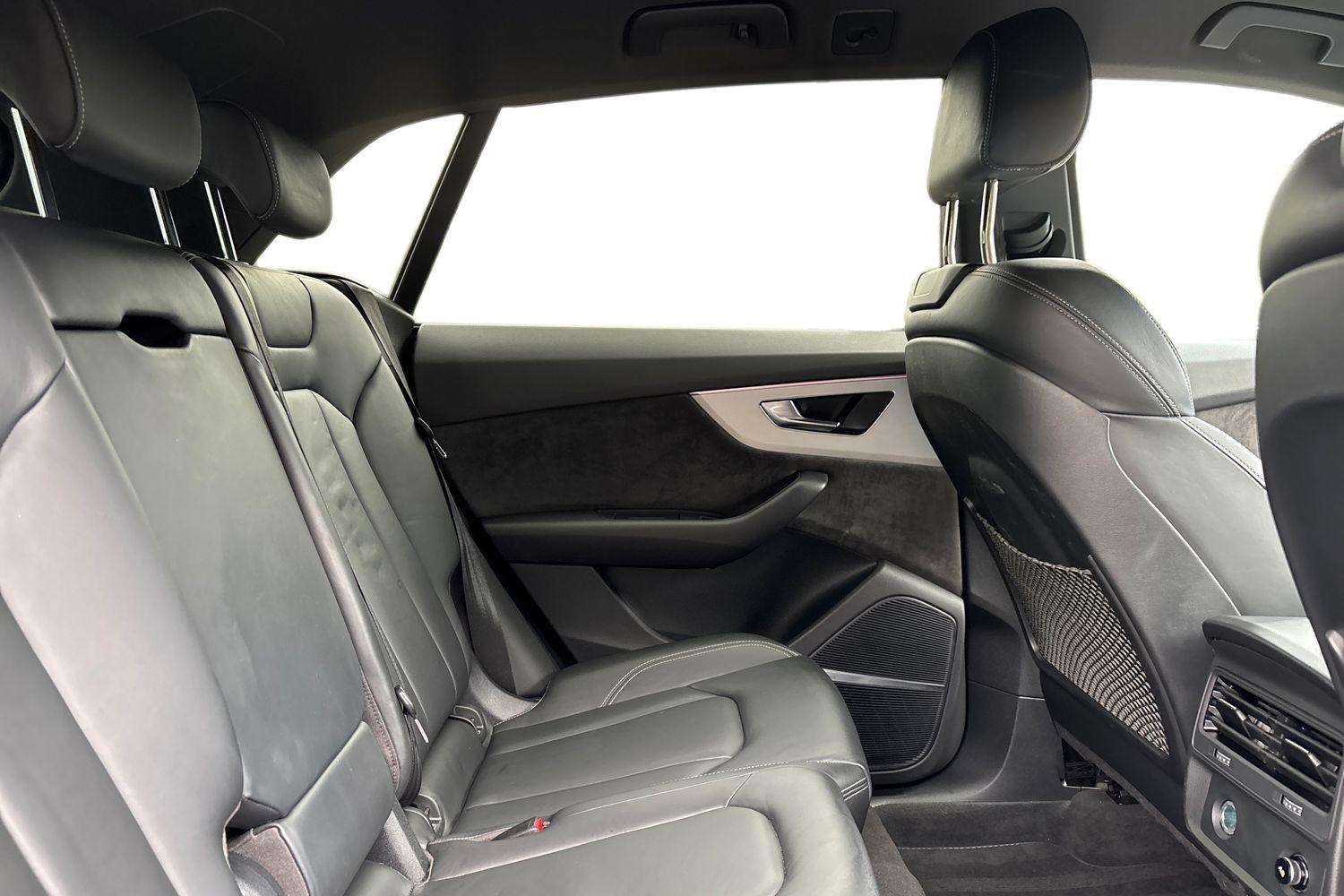 Used Audi Q8 2022 for sale - 76875745: Photo 10