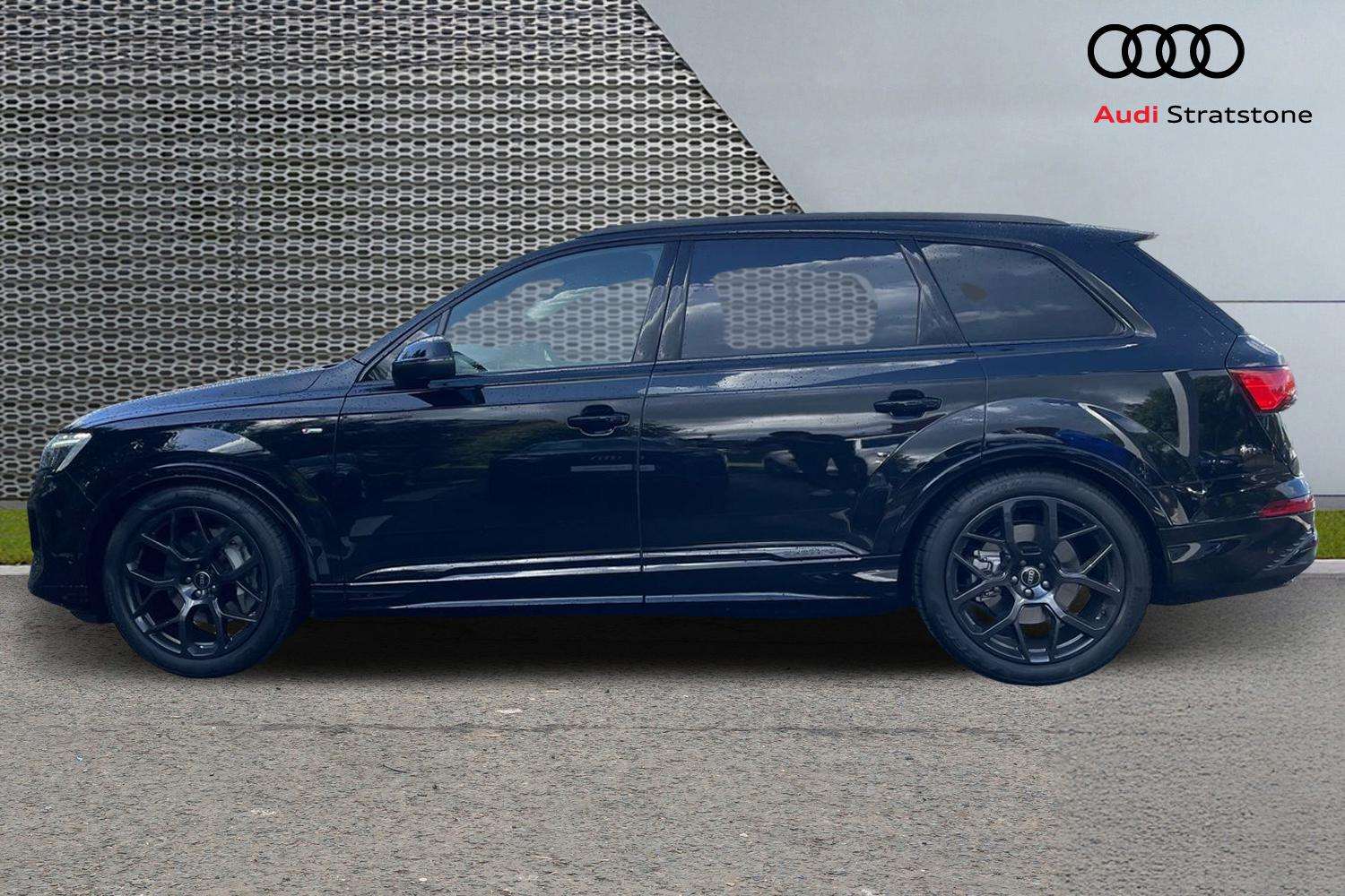 Used Audi Q7 2025 for sale - 76610571: Photo 8