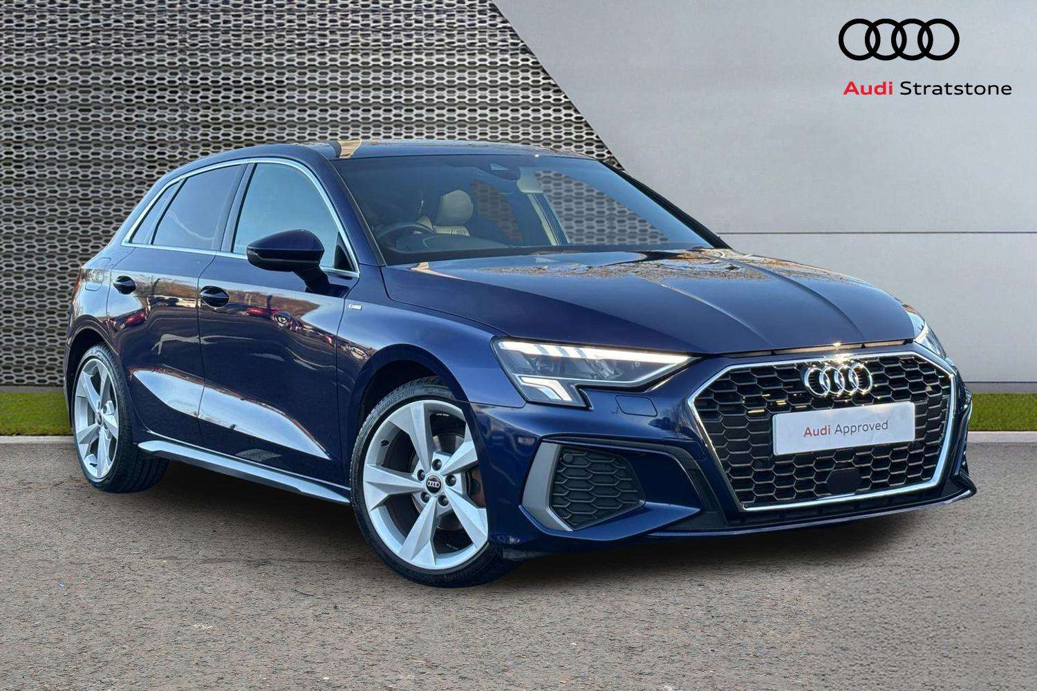 Used Audi A3 2023 for sale - 76916167: Photo 1
